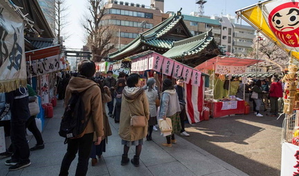 Yushima-Shrine-Plum-Festival-04