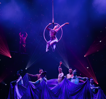 Cirque du Soleil Auana