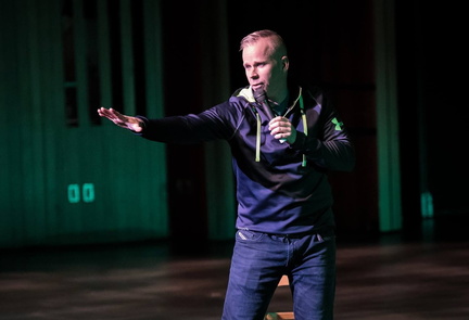 Gerry Dee