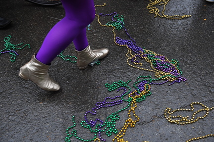 mardi-gras-beads