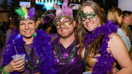 Mardi Gras Bar Crawl
