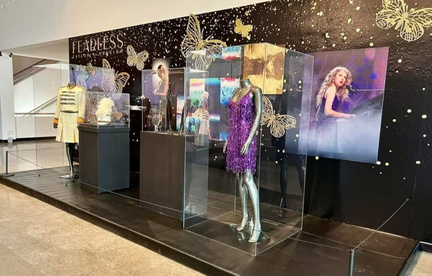 Public Tour of “Heroes & Villains: The Art of the Disney Costume and All That Glitters: The Crown Jewels of the Walt Disney Archives”