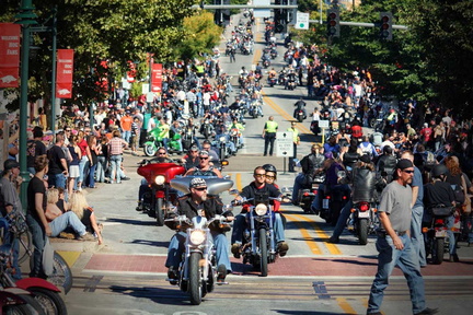 bikes-blues-bbq-fayetteville-ar-040518-203204