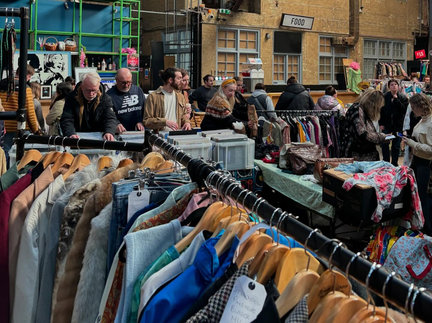 Ginger's Flea Market