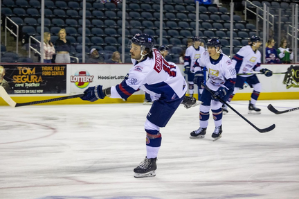Pucks & Paws : Evansville Thunderbolts vs. Quad City Storm