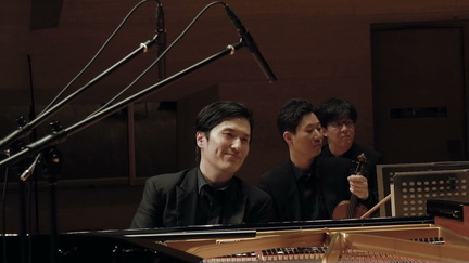 Shinya Kiyozuka with NHK Orchestra Members