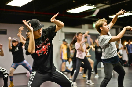 K-Pop MV Dance Class