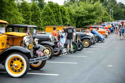 TrinityCarShow0011.jpg-nggid03991-ngg0dyn-3600x2400x100-00f0w010c010r110f110r010t010
