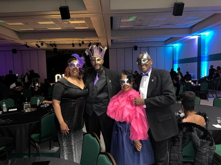 2025 MasQUErade