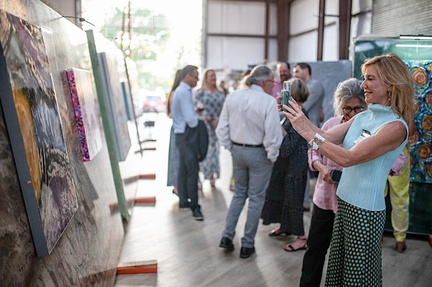 Thrift Studio Art Color Party