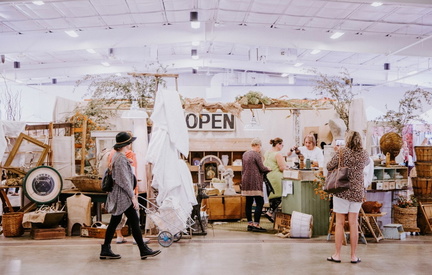 Vintage Pop-Up Market