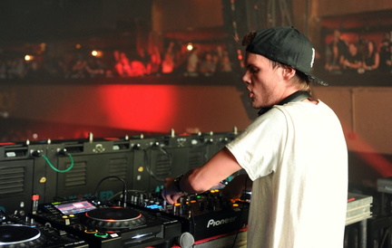 Avicii Tribute