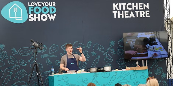 Love Your Food Show.v1