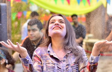 5th edition of Imperfecto Holi