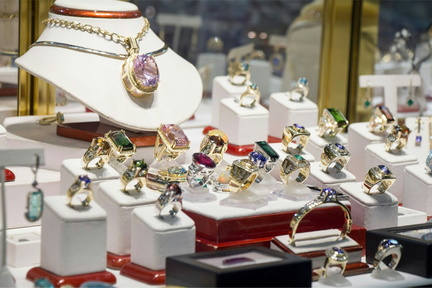 1569356961-gem-faire