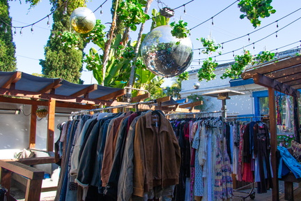 Vintage &amp; Makers Market