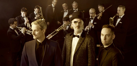 Moka Efti Orchestra  Ulrich noethen