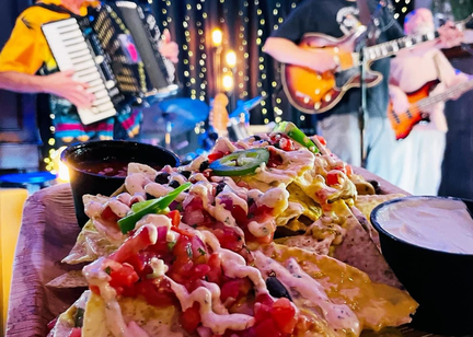 Nachos & Blancos