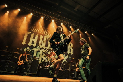 best-acdc-tribute-bands-featured-image-1536x1025
