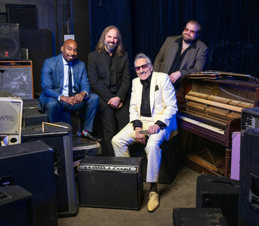 Rick Estrin and The Nightcats