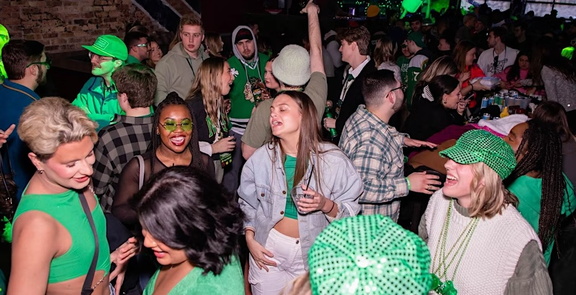 Lucky’s St. Patrick’s Day Bar Crawl