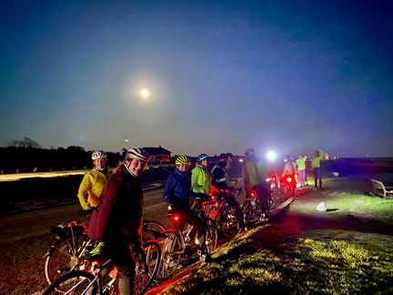 Full Moon Rides 2025