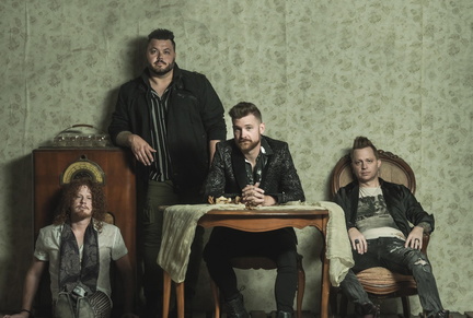 Hinder