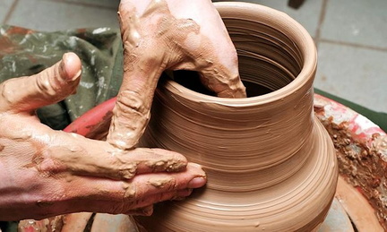 Pottery wheel and handbuilding for couples