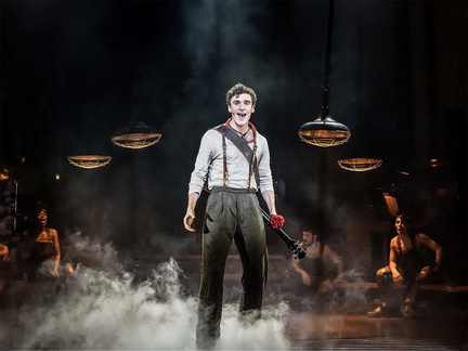 correct_size__HADESTOWN1600x1200