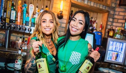 St. Partrick's Day Bar Crawl