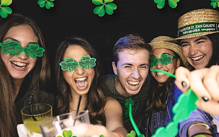 St. Patrick's Day Bar Crawl in Brickell.v1