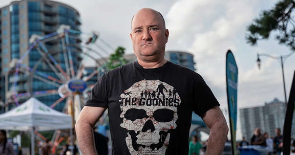Darren Frost