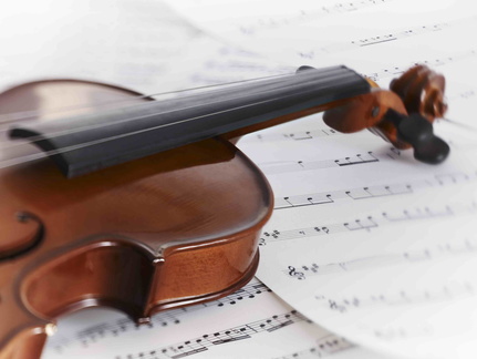 classical-music-violin-56a153c45f9b58b7d0be4f21