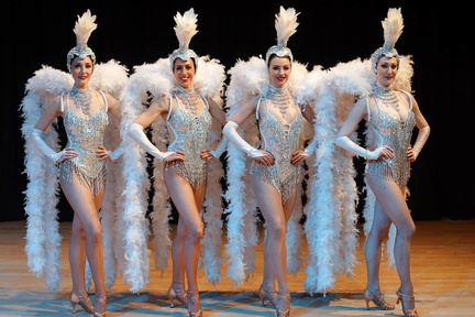 Showgirls-Group-Burlesque