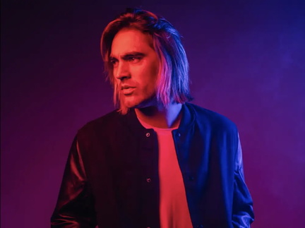 charlie-simpson-by-fraser-taylor