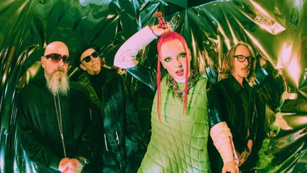Garbage E L7