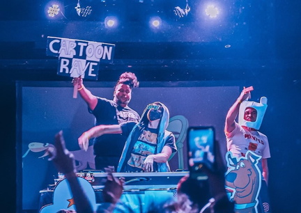 Cartoon Rave