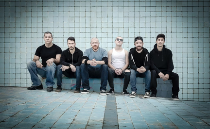 Hybrid Theory