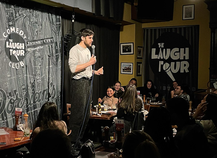 Live Comedy – The Laugh Tour Comedy Club