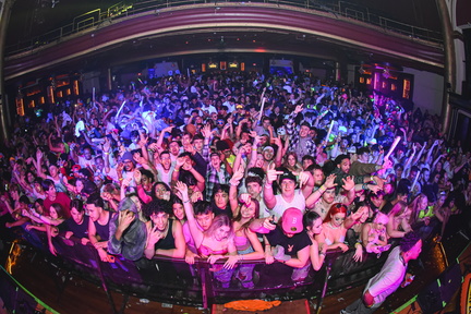 HYPERGLOW