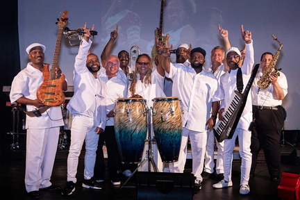 Earth, Wind &amp; Fire Tribute