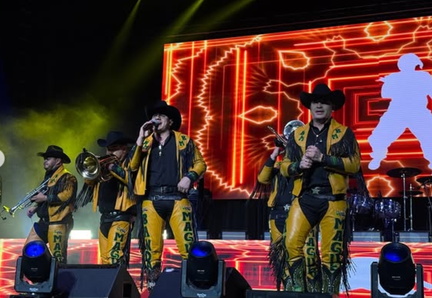 viva la quebradita tour