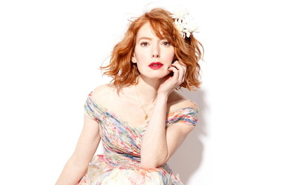 Alicia-Witt-Promo-Photo-2x1-GB-logo edit 8435481201836
