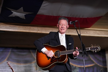 Lyle Lovett