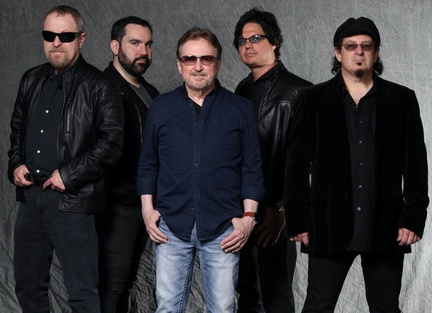 Blue-Oyster-Cult_band-1024x743