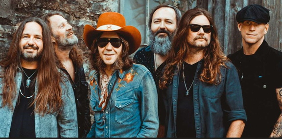 Blackberry Smoke with Brent Cobb