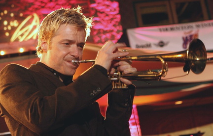 Chris Botti at Thorton Winery 2006 retouched