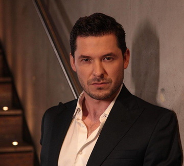 Jorge Lozano H