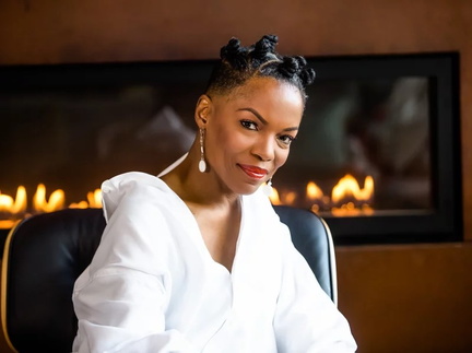 Nnnenna Freelon