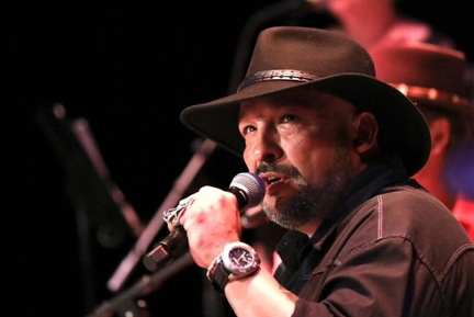 Robert Aragon